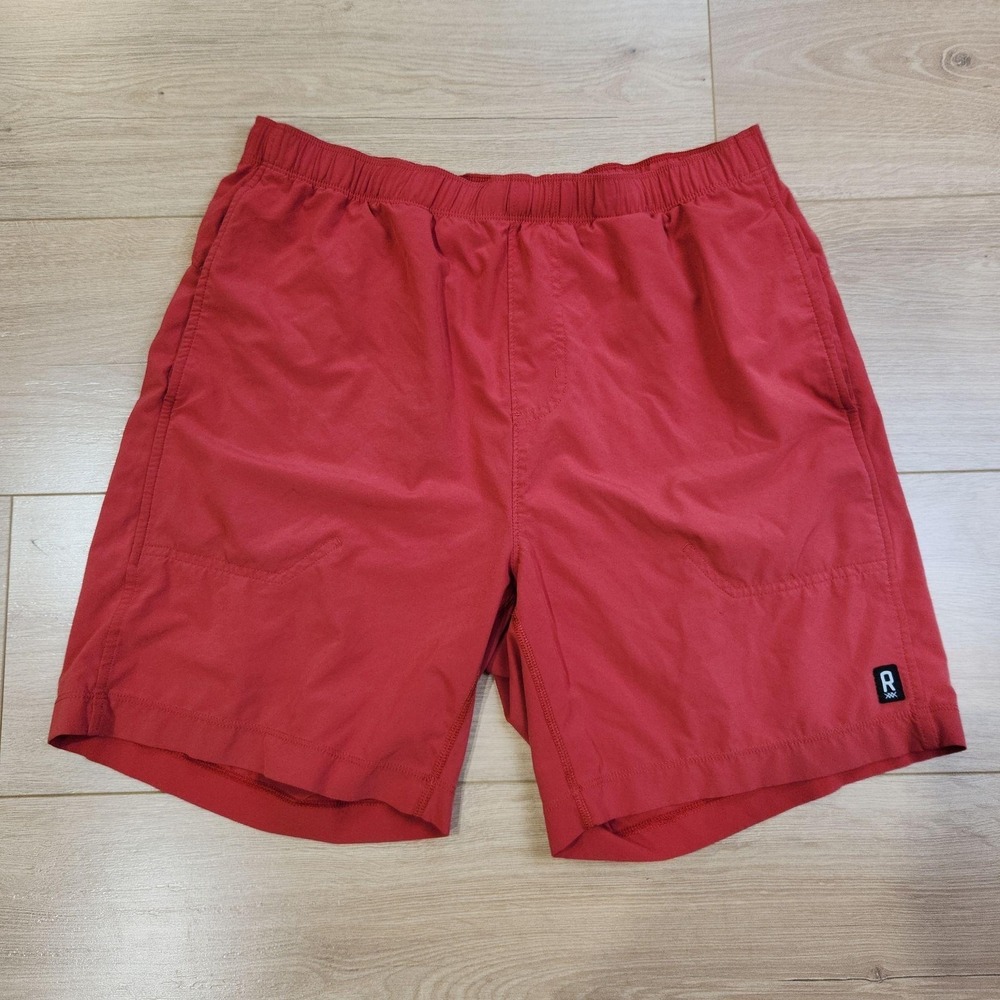 Rhone Essentials Shorts Mens Medium 7" Red Stretch Pockets Running Gym Athletic - Picture 1 of 10
